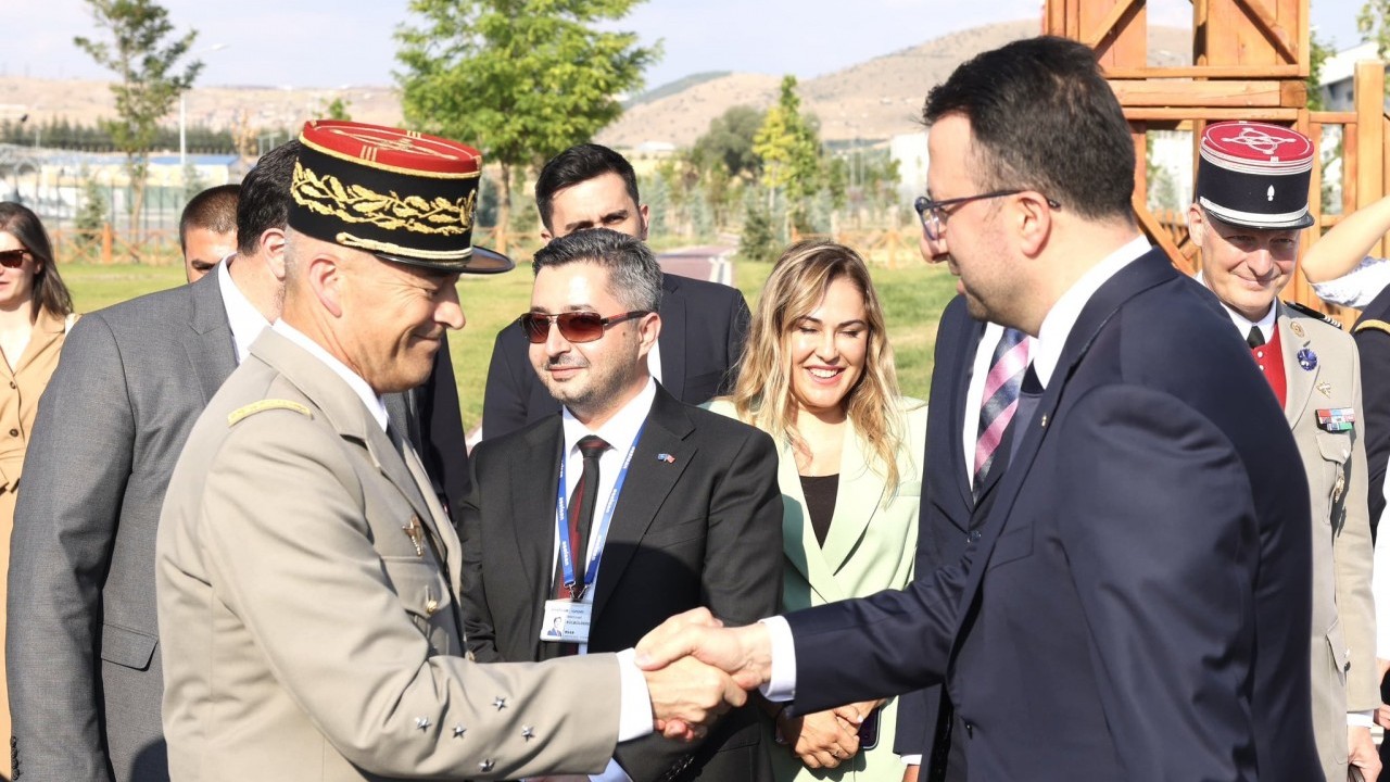 Foto - Fransa Genelkurmay Başkanı ASELSAN’daki çalışmaları yerinde inceledi
