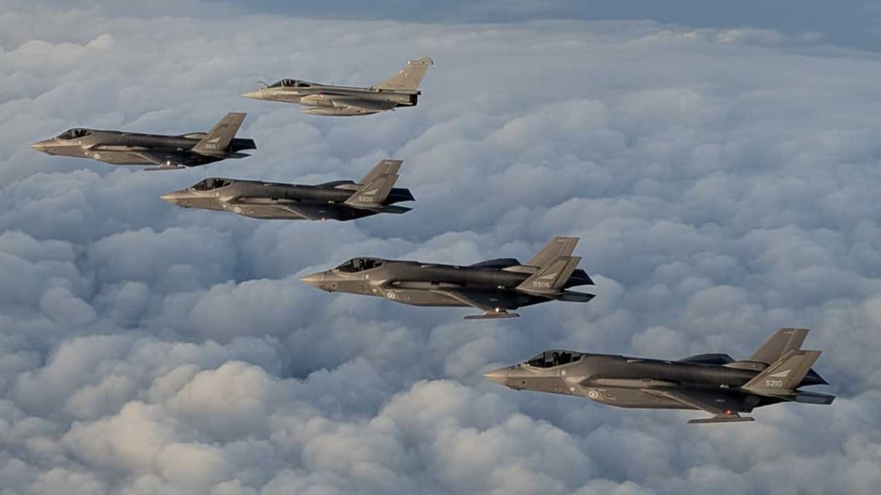 Fransa ile anlaşma sağlandı! Fransa’dan 100 Rafale savaş uçağı satın alınacak