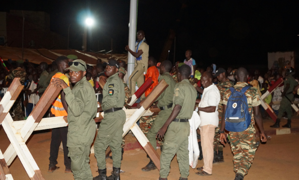 Fransa ile Nijer arasında büyükelçi krizi