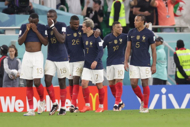 Foto - Fransa, Polonya'yı affetmedi