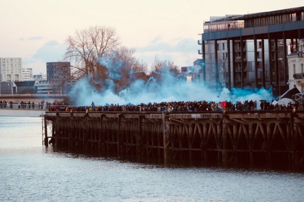 Foto - Fransa yanıyor!