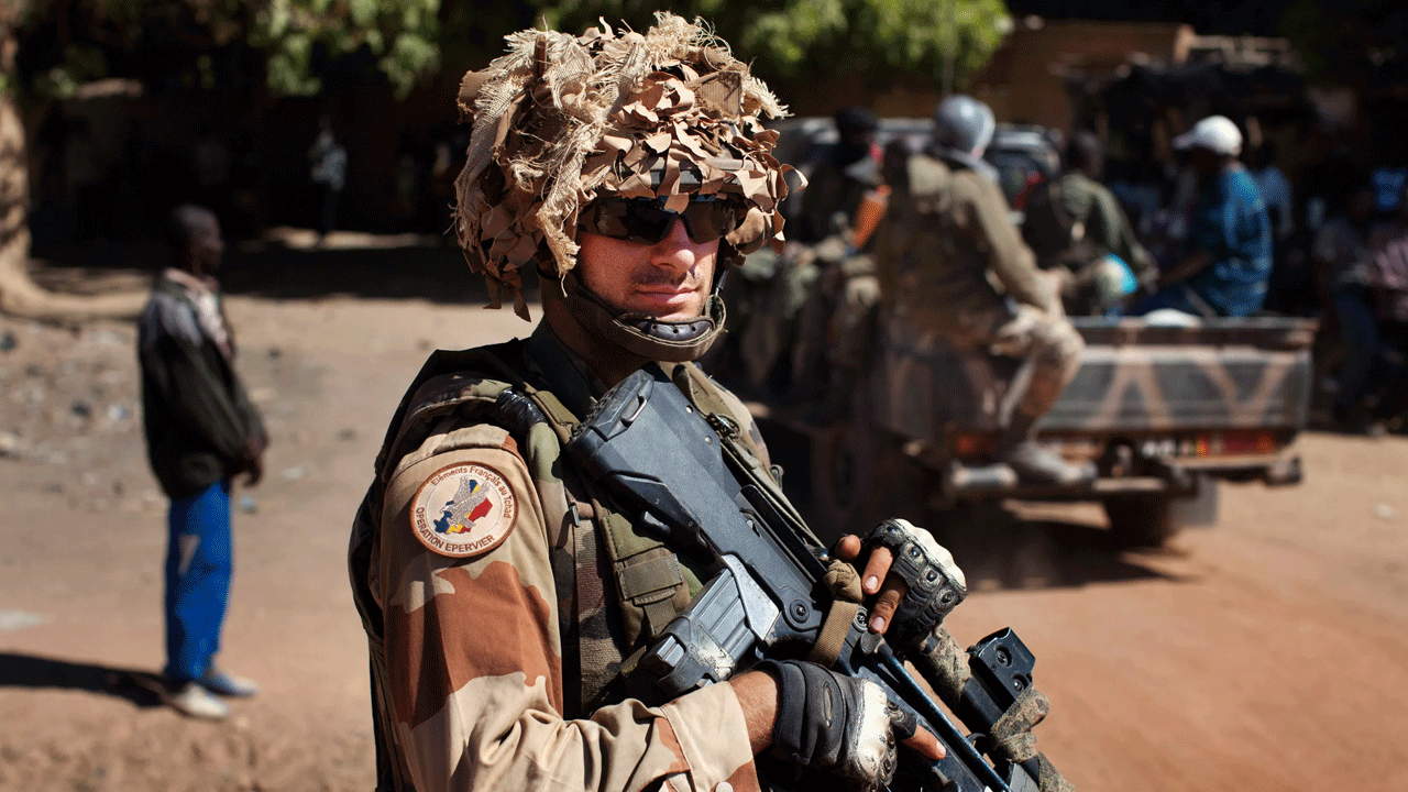 Foto - Fransa'dan askeri üs kararı!