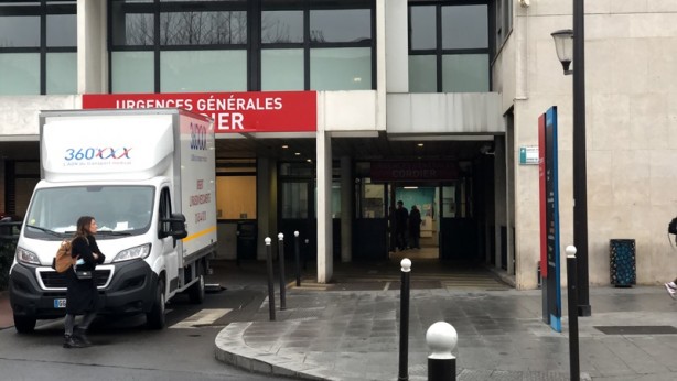 Foto - Fransa'da hastanelerde yoğunluk! Canlarından bezdiler