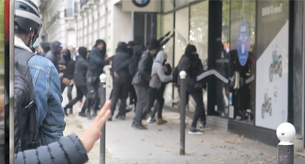 Foto - Fransa’da hayat pahalılığı protestosu! On binlerce kişi sokaklara döküldü