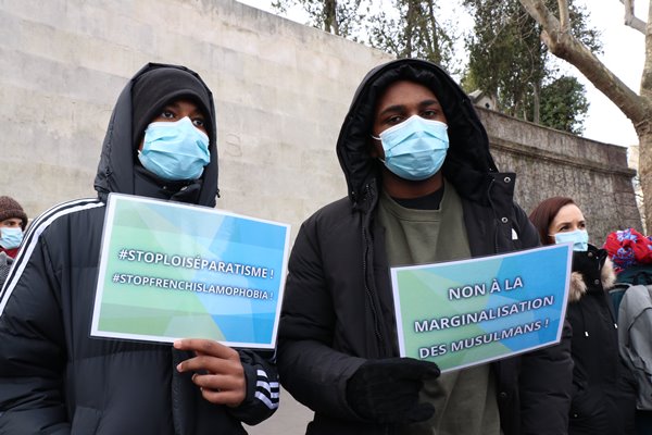 Foto - Fransa'da fişlenen Müslümanlar İslam düşmanlığına karşı meydanlara indi