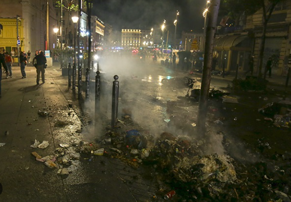 Foto - Fransa'da olaylar büyüyor! Başbakan kriz merkezinde Marsilya yanıyor