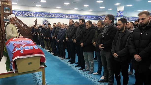 Foto - Fransa'da öldürülen Türk öğrencinin cenazesi Türkiye'ye gönderildi