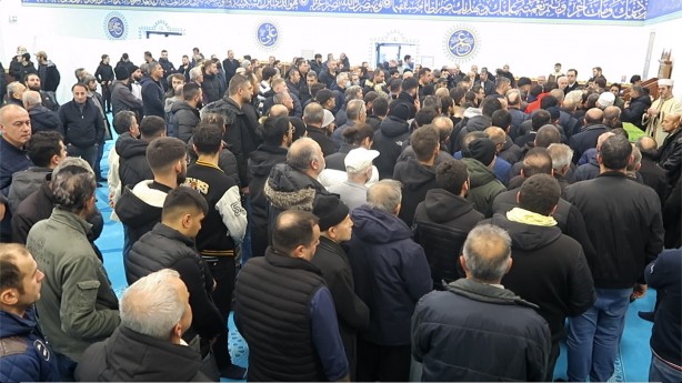 Foto - Fransa'da öldürülen Türk öğrencinin cenazesi Türkiye'ye gönderildi