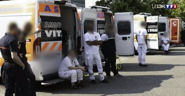 Foto - Fransa'da sağlık skandalı! Hastalar otoparkta tedavi görüyor...