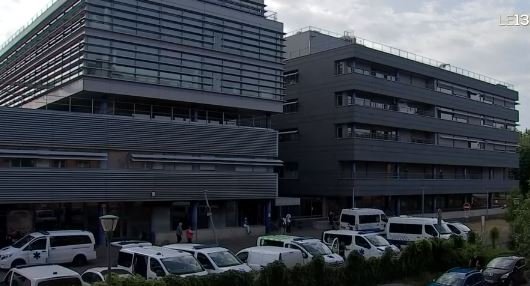 Fransa'da sağlık skandalı! Hastalar otoparkta tedavi görüyor...