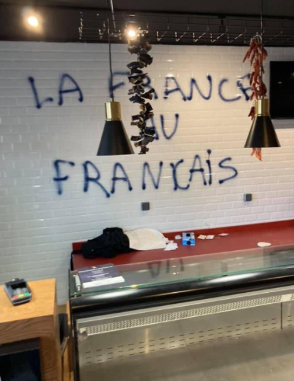 Foto - Fransa'da Türklere alçak saldırı! Polis gelmedi