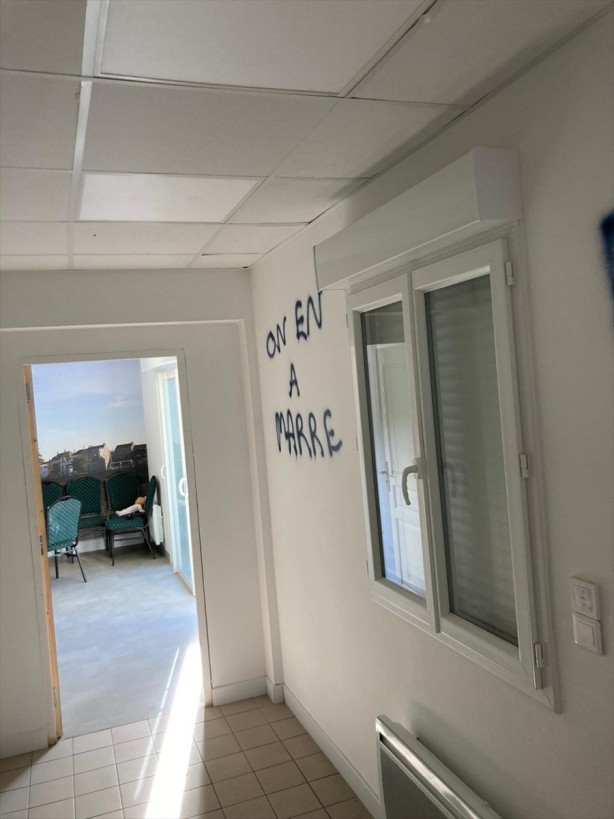 Foto - Fransa'da Türklere alçak saldırı! Polis gelmedi