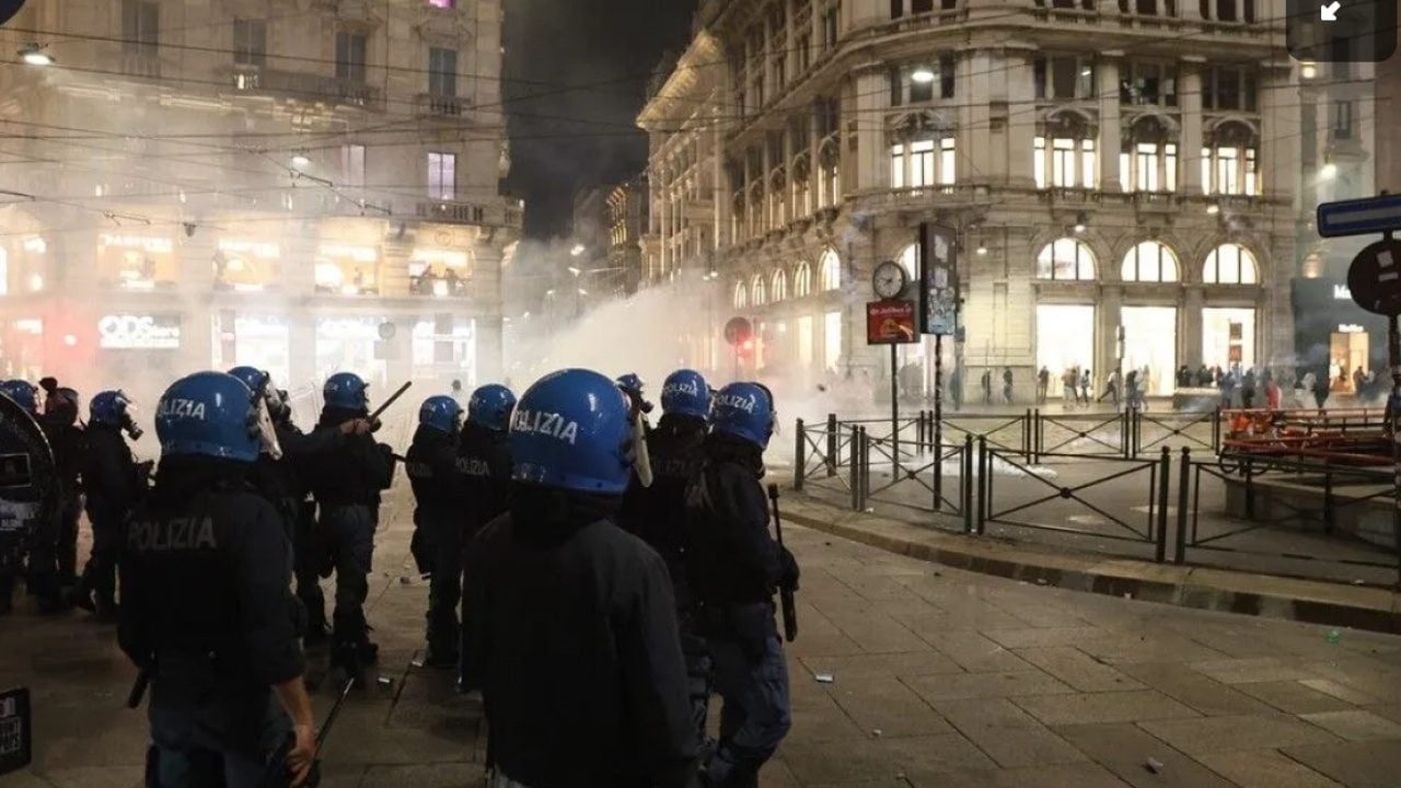 Foto - Fransa'daki eylemler İtalya'ya sıçradı: İsyan Avrupa’yı yakıyor