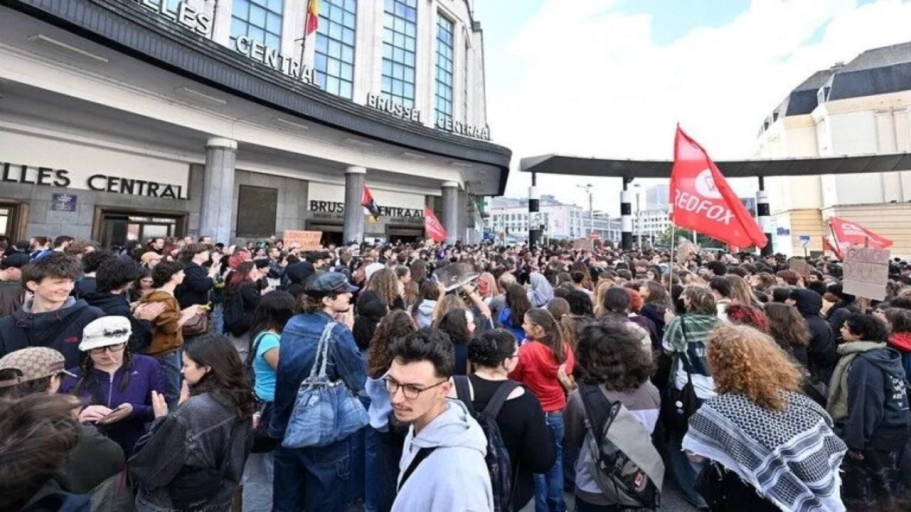 Fransa’daki olaylar Avrupa’nın göbeğine sıçradı: Şimdi de Belçika’da eğitim isyanı!
