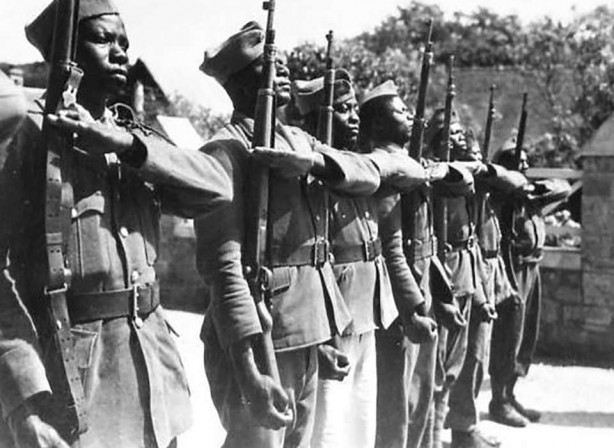 Foto - Fransa'nın özgürlüğü için savaştılar! Thiaroye'de Fransızlar tarafından katledildiler