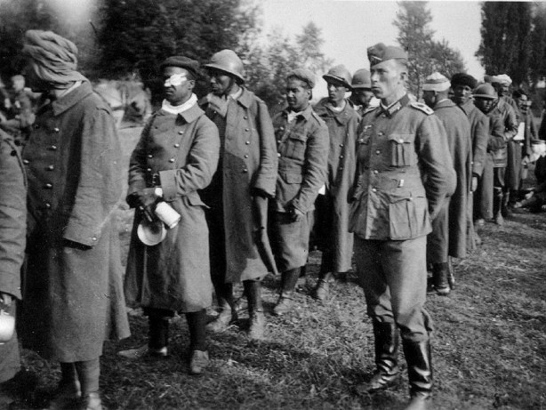 Foto - Fransa'nın özgürlüğü için savaştılar! Thiaroye'de Fransızlar tarafından katledildiler