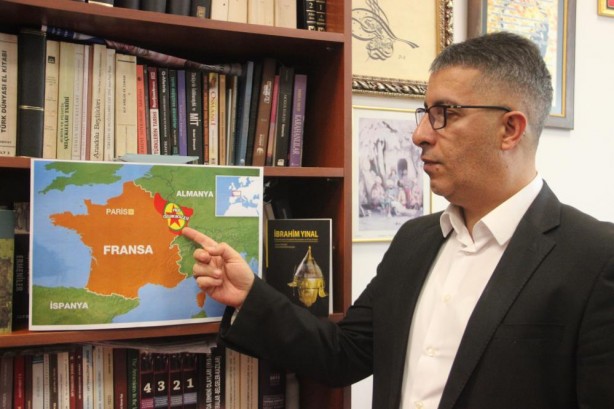 Foto - Fransa'nın yeni haritasını paylaştı: Türkiye'den Macron'a gönderdik