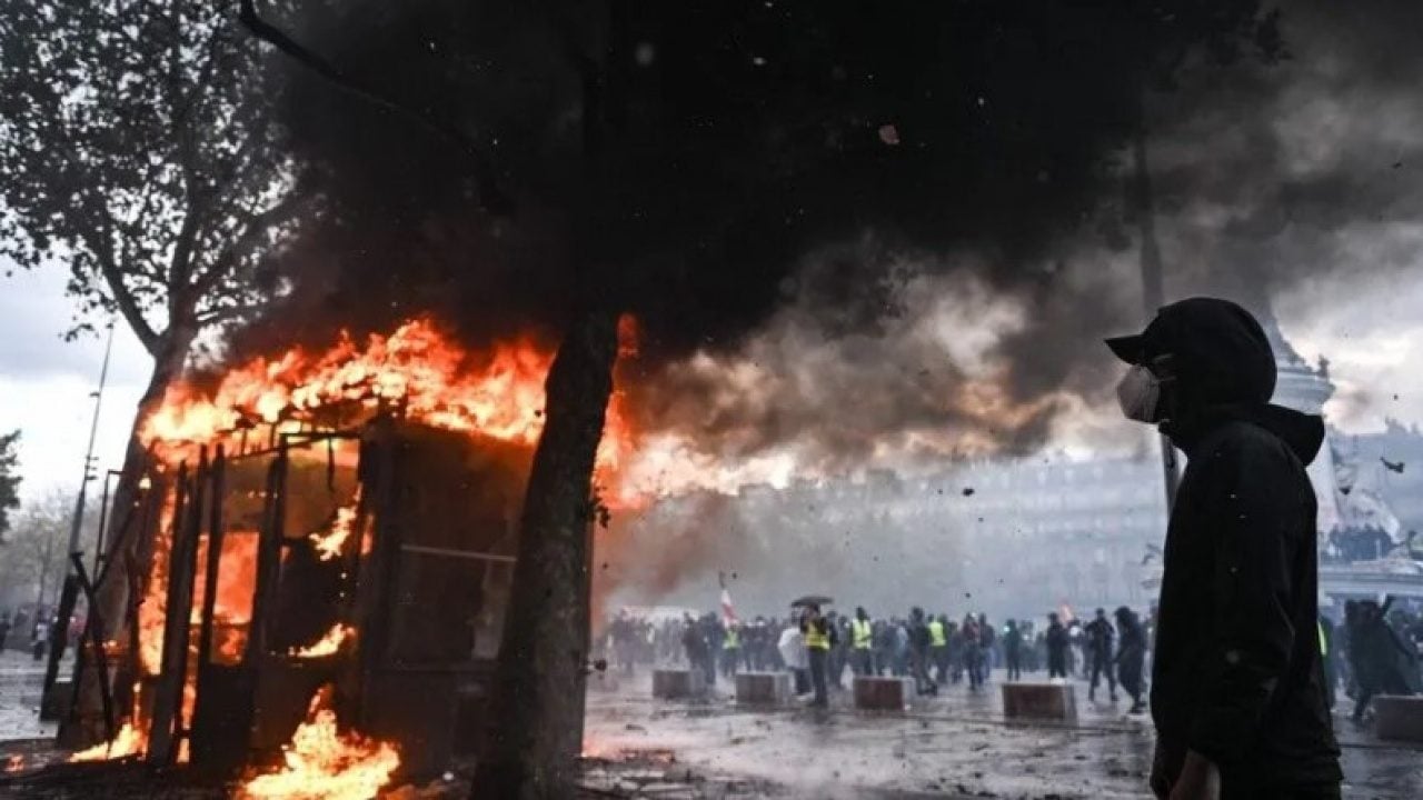 Foto - Fransız Bakan’dan manipülasyon iddiası! ‘Sarı Yelekliler’i 4 ülke kışkırtıyor