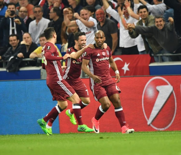 Foto - Fransız basını: Tek suçlu Türkler değil