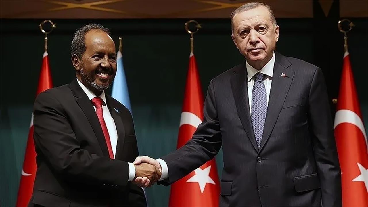 Foto - Fransız basınından şok analiz: ‘Fransa zayıflıyor, Türkiye yükseliyor!’