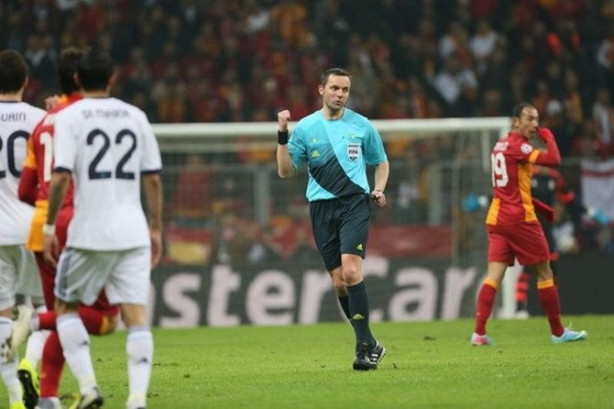  Fransız hakem Galatasaray maçını unutamıyor