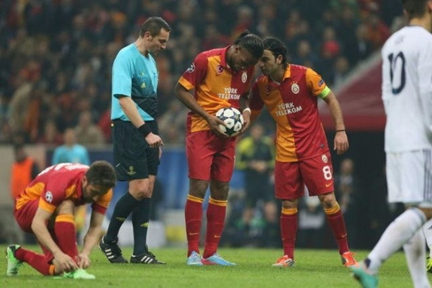 Foto - Fransız hakem Galatasaray maçını unutamıyor