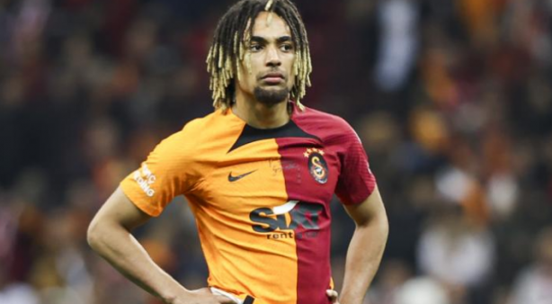 Foto - Fransız yıldız durdurulamıyor! Galatasaray'da Sacha Boey rekor kırdı!
