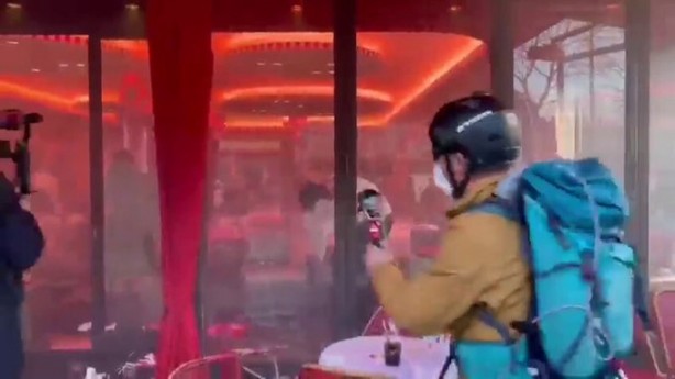 Foto - Fransız yönetimi alarma geçti! Paris'e akın ediyorlar