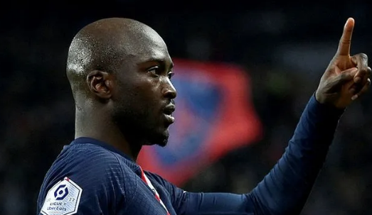 Fransızlar anlaşmayı duyurdu: O isimlere onay çıkmıştı! Şok karar ilan edildi: Biraz geç kalmadınız mı Sayın Başkan!