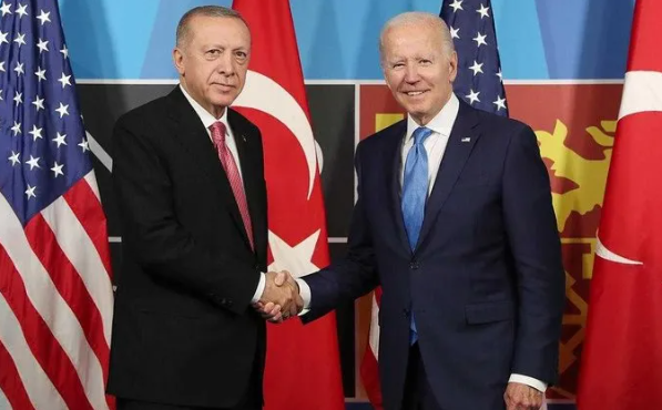 Foto - Fransızlar gördü ama bizimkiler Fransız kaldı! Dünyayı değiştirecek 4 liderden biri