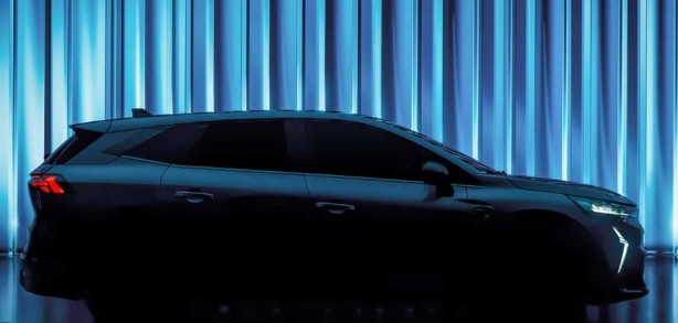 Foto - Fransızlardan SUV atağı! Yeni Renault ortaya çıktı