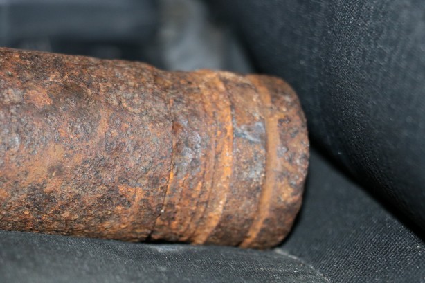 Foto - Fransızların kaçarken bıraktığı patlamamış top mermisi buldu!