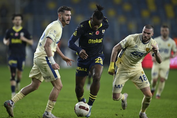 Foto - Fred'e yeni rakip geliyor Bu sefer ki tam bir meydan okuma olacak! Fenerbahçe ince eleyip sık dokuyor artık