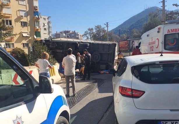 Foto - Freni patlayan kamyon dehşet saçtı! Ölü ve yaralılar var