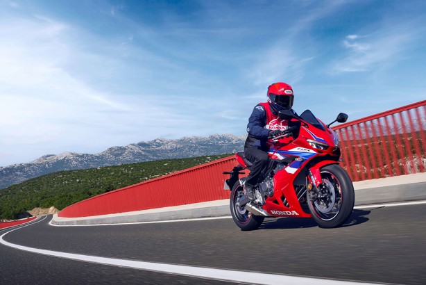 Foto - Fuara damga vurdu! Japon markanın yeni debriyaj teknolojisi E-Clutch ilk kez EICMA 2023’te! 