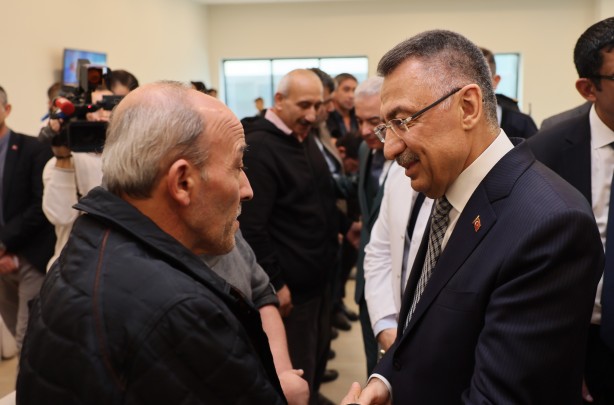 Foto - Fuat Oktay'dan anlamlı ziyaret