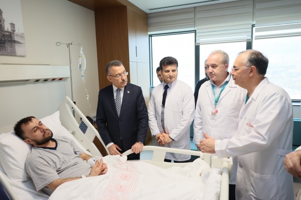 Foto - Fuat Oktay'dan anlamlı ziyaret