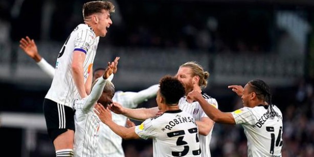 Foto - Fulham gol oldu yağdı