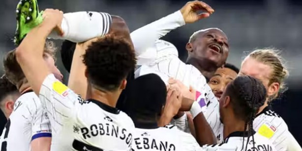 Foto - Fulham gol oldu yağdı