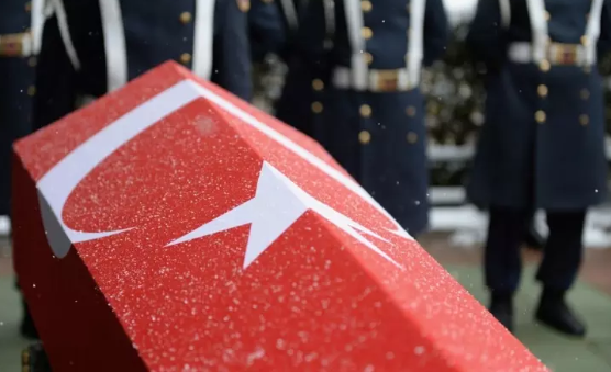 Foto - Fulya Öztürk şehit haberleri sonrası canlı yayında çılgına döndü: Susun bilmiyorsunuz