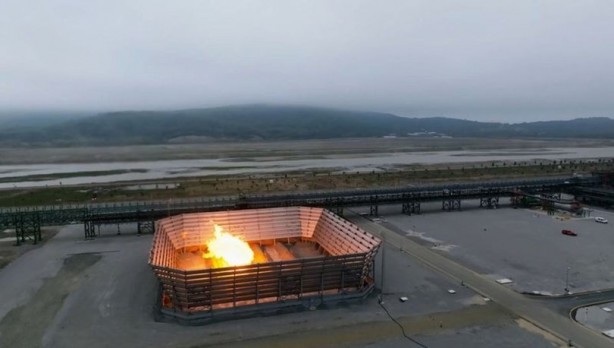 Foto - Fulya Öztürk kulis bilgisini canlı yayında verdi: Orada petrol olma ihtimali yüksek, müjde her an gelebilir
