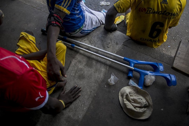 Foto - Futbol aşkları engel tanımıyor
