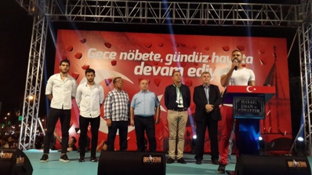 Foto - Futbol dünyası darbeye karşı durdu