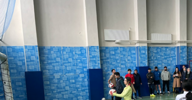 Foto - Futbol Gelişim Projesi 4 Ayda 500 Bine Yakın Öğrenciye Ulaştı! TFF Gönüllü Liderlik Belgesi...