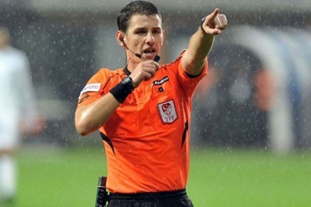 Foto - Futbol hakemlerinin yeni maaşları