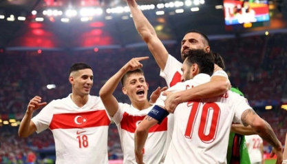 Foto - Futbol sadece bir ‘oyun’ değilmiş! Bizim çocuklar… Irkçılık ve MOSSAD ajanları