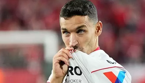 Foto - Futbol tarihinde görülmemiş olay! Futbol kamuoyu Sevilla'yı konuşuyor! Yok artık...