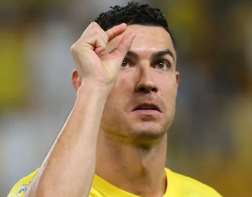 Foto - Futbolcu devine talep üstüne talep yağdı! Olmaz denilen olacak, satma kararı aldılar! Çok ama çok konuşulacak hamle…