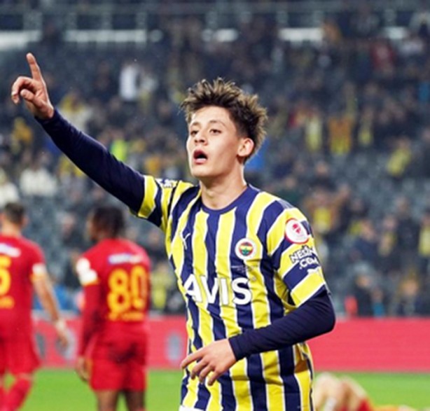 Foto - Futbolcu hazinesi bulundu! Altın gibi yağmaya başladı… Büyük müjde! Açık adresi verdi: