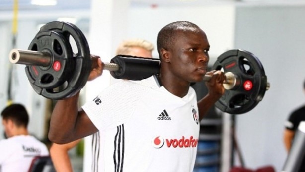 Foto - Futbolcular ne kadar kazanıyor biliyor musunuz?